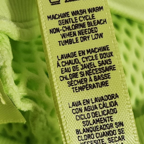 NWOT 2pcs SKIMS PERFORATED SEAMLESS LEGGING AND CROPPED TOP/LIME/3XL - Picture 12 of 14